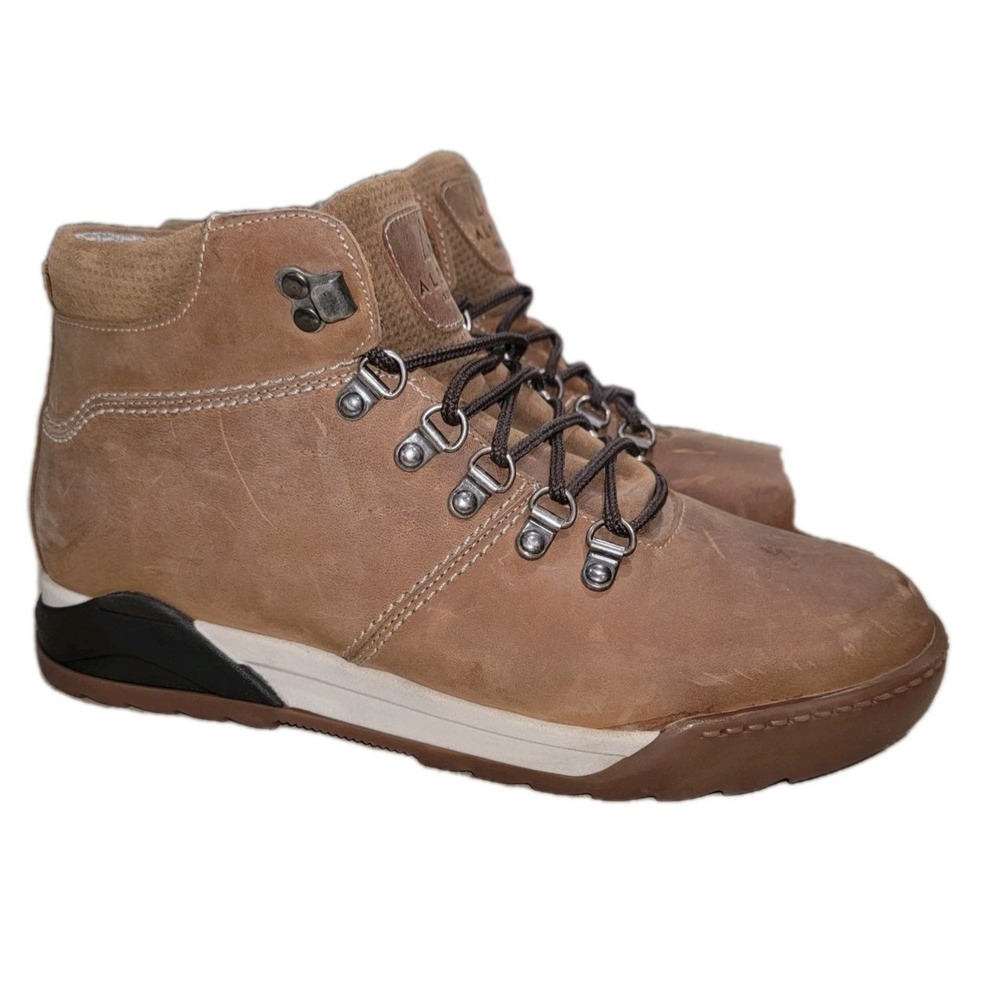 Cougar Swerve Women's 9 Hiking Boots Brown Leather Waterproof Winter Snow Alpine